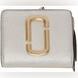 Marc Jacobs Silver & Gold Mini 'The Snapshot' Compact Wallet NWT
